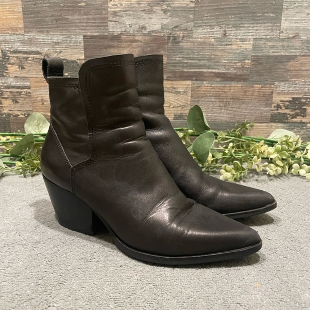 Dolce Vita Sammey Heeled Ankle Boots